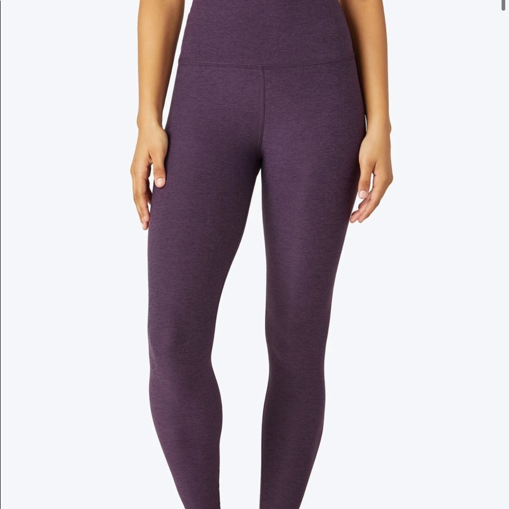 Beyond Yoga Spacedye leggings.